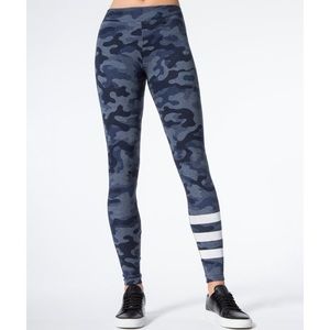 Sundry size 2 heather denim leggings